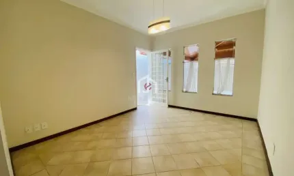Casa com 3 quartos à venda na Rua Antonio Delgado da Veiga, Bosque Flamboyant, Taubaté por R$ 580.000