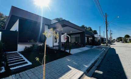 Casa em condomínio fechado com 3 quartos à venda na Morada do Visconde, Tremembé  por R$ 1.050.000