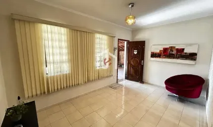 Casa com 4 quartos à venda na Rua Antônio José Garcia, Bosque da Saúde, Taubaté por R$ 650.000