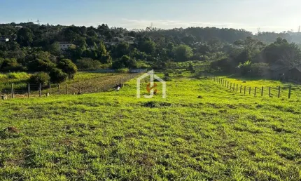Terreno em condomínio fechado à venda na Rodovia Oswaldo Cruz, Chácaras Cataguá, Taubaté por R$ 850.000