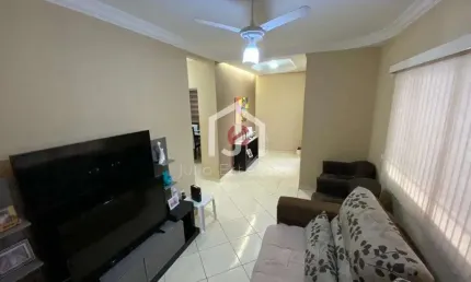 Casa com 3 quartos à venda na Rua Sílvio Cembranelli, Jardim América, Taubaté por R$ 400.000