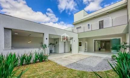 Casa em condomínio fechado com 4 quartos à venda na Rua Padre Fischer, Parque São Luís, Taubaté por R$ 1.097.000