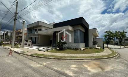Casa em condomínio fechado com 3 quartos à venda na Avenida Carlos Pedroso da Silveira, Residencial Ouroville, Taubaté por R$ 1.590.000