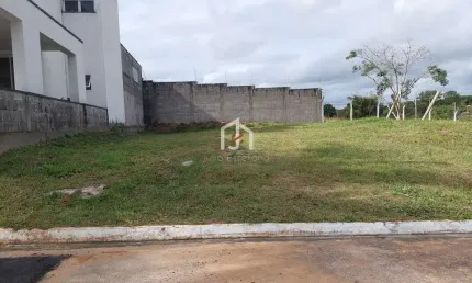 Terreno em condomínio fechado à venda no Parque Pinheiros, Tremembé  por R$ 200.000