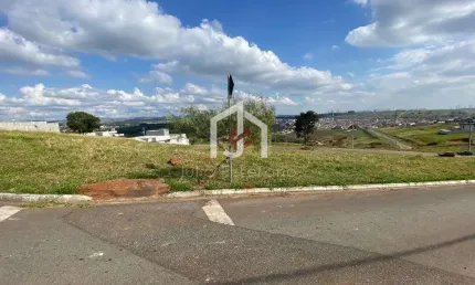 Terreno em condomínio fechado à venda na Avenida Doutor José Wenceslau Júnior, Campos do Conde, Taubaté por R$ 335.000