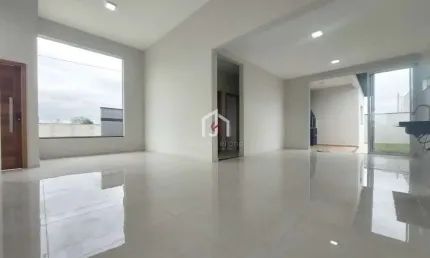 Casa em condomínio fechado com 3 quartos à venda no dos Guedes, Tremembé  por R$ 980.000