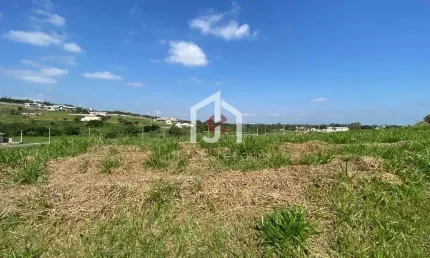 Terreno em condomínio fechado à venda no Village da Serra, Tremembé  por R$ 270.000