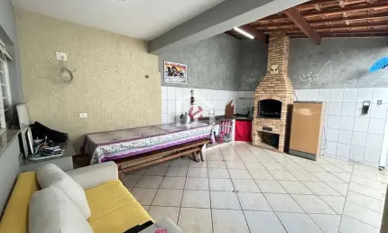 Casa com 3 quartos à venda na Rua João Manoel Ramiro, Residencial Sítio Santo Antônio, Taubaté por R$ 500.000
