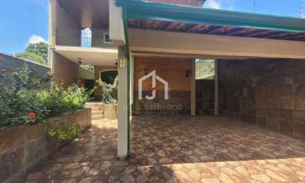 Casa com 3 quartos à venda na Rua Nelson Freire Campello, Jardim Eulália, Taubaté por R$ 850.000