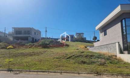 Terreno em condomínio fechado à venda na Rua Dubai, Condominio Cataguá Way, Taubaté por R$ 225.000