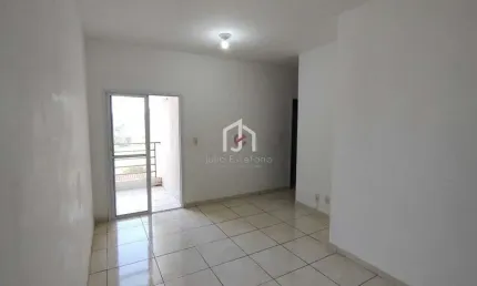 Apartamento com 2 quartos para alugar na Avenida Santa Cruz do Areao, Vila Areao, Taubaté por R$ 1.100