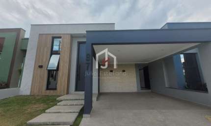 Casa em condomínio fechado com 3 quartos à venda no Jardim Santana, Tremembé  por R$ 920.000