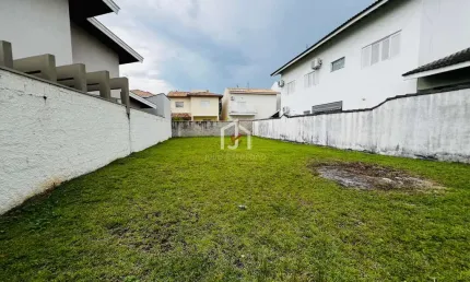 Terreno em condomínio fechado à venda no Caminho Novo, Tremembé  por R$ 355.000