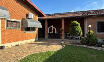 Casa com 3 quartos à venda no Village Tremembé, Tremembé  por R$ 1.490.000