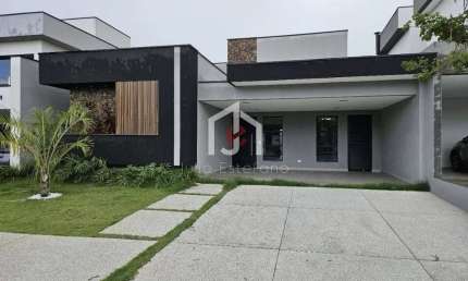 Casa em condomínio fechado com 3 quartos à venda na Avenida das Palmeiras, Condomínio Terras do Vale, Caçapava por R$ 1.050.000