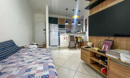 Apartamento com 2 quartos à venda em Itaguá, Ubatuba  por R$ 550.000