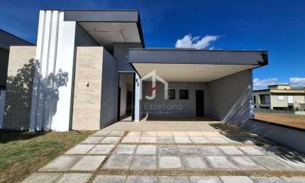 Casa em condomínio fechado com 3 quartos à venda na Avenida das Palmeiras, Condomínio Terras do Vale, Caçapava por R$ 920.000
