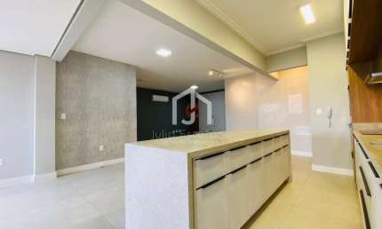 Apartamento com 3 quartos à venda na Rua Inglaterra, Jardim das Nações, Taubaté por R$ 1.000.000
