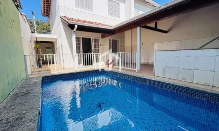 Casa em condomínio fechado com 3 quartos à venda na Rua Voluntário Benedito Sérgio, Estiva, Taubaté por R$ 450.000