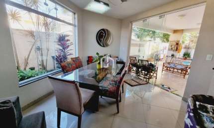 Casa em condomínio fechado com 4 quartos para alugar em Campos do Conde, Tremembé  por R$ 5.500
