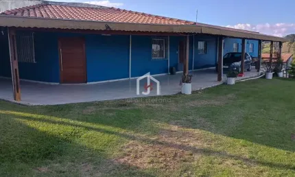 Chácara / sítio com 4 quartos para alugar no Pinheirinho, Taubaté  por R$ 3.800