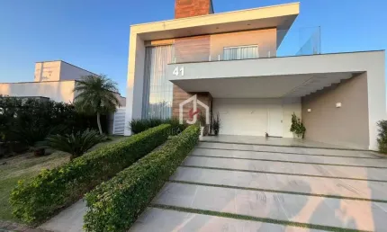 Casa em condomínio fechado com 4 quartos à venda no Fazenda Casa Grande, Taubaté  por R$ 1.900.000