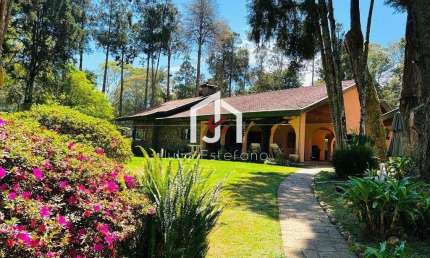 Casa com 10 quartos à venda na Vila Abernéssia, Campos do Jordão  por R$ 8.500.000