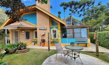 Casa com 3 quartos à venda no Jardim Véu da Noiva, Campos do Jordão  por R$ 1.480.000