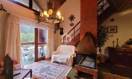 Apartamento com 3 quartos à venda no Alto da Vila Inglesa, Campos do Jordão  por R$ 850.000