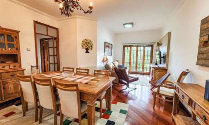 Apartamento com 3 quartos à venda no Capivari, Campos do Jordão  por R$ 1.200.000
