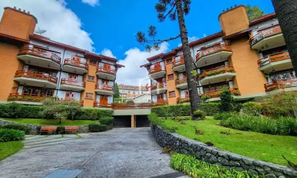Apartamento com 3 quartos à venda no Capivari, Campos do Jordão  por R$ 1.350.000
