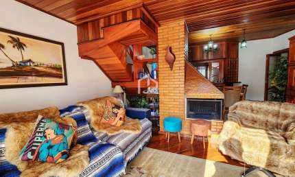 Apartamento com 6 quartos à venda no Alto da Vila Inglesa, Campos do Jordão  por R$ 1.300.000