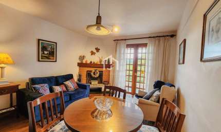 Apartamento com 2 quartos à venda na Vila Everest, Campos do Jordão  por R$ 700.000