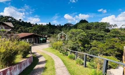 Casa com 3 quartos à venda no Jardim Cataguases, Campos do Jordão  por R$ 1.700.000