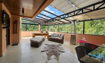 Apartamento com 2 quartos à venda na Vila Ondina, Campos do Jordão  por R$ 1.100.000