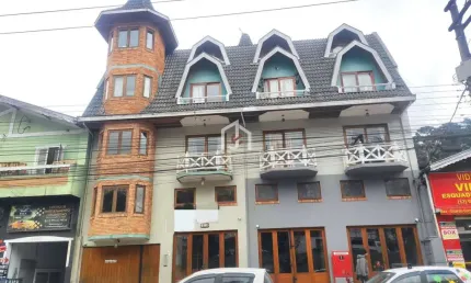 Prédio à venda na Vila Abernéssia, Campos do Jordão  por R$ 8.000.000