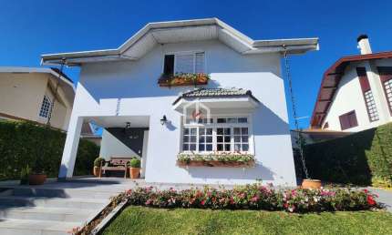 Casa em condomínio fechado com 3 quartos à venda no Alto do Capivari, Campos do Jordão  por R$ 1.500.000