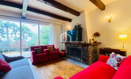 Casa com 4 quartos à venda no Alto da Boa Vista, Campos do Jordão  por R$ 1.700.000