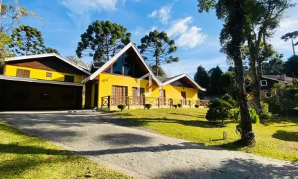 Casa com 3 quartos à venda no Jardim Belvedere, Campos do Jordão  por R$ 1.600.000