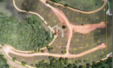 Terreno comercial à venda no Descansopolis, Campos do Jordão  por R$ 4.500.000