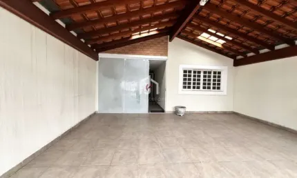 Casa com 3 quartos à venda na Rua Sadao Kano, Vila Bourghese, Pindamonhangaba por R$ 530.000