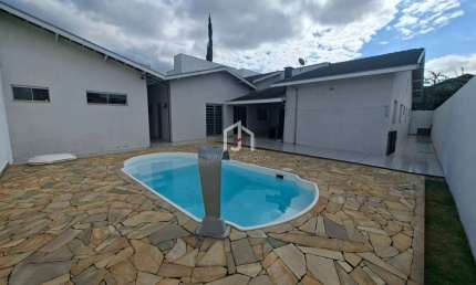 Casa em condomínio fechado com 4 quartos para alugar na Avenida Manoel Marcondes Oliveira Mello, Condominio Residencial Real Ville, Pindamonhangaba por R$ 6.000