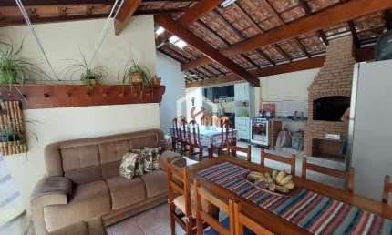 Casa com 3 quartos à venda na Rua Engenheiro Orlando Drumond Murgel, Parque São Domingos, Pindamonhangaba por R$ 700.000