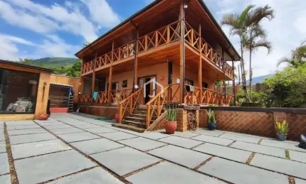Chácara / sítio com 3 quartos à venda na Rua José Lourenço, Alto do Piracuama, Pindamonhangaba por R$ 1.600.000