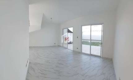 Casa em condomínio fechado com 3 quartos à venda na Rodovia Vereador Abel Fabricio Dias, Loteamento Industrial Água Preta, Pindamonhangaba por R$ 495.000