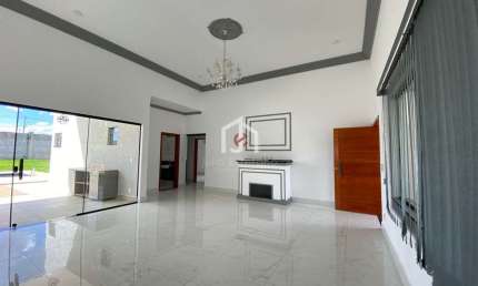Casa em condomínio fechado com 3 quartos para alugar na Avenida Nossa Senhora do Bom Sucesso, Condominio Residencial Colonial Village II, Pindamonhangaba por R$ 7.290