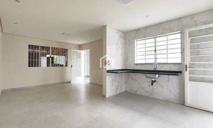 Casa com 3 quartos à venda na Rua Américo José de Faria, Parque São Domingos, Pindamonhangaba por R$ 480.000