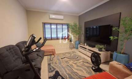 Casa em condomínio fechado com 4 quartos para alugar na Avenida Manoel Marcondes Oliveira Mello, Condominio Residencial Real Ville, Pindamonhangaba por R$ 11.000