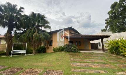 Casa em condomínio fechado com 3 quartos para alugar na Avenida Beija-Flor, Socorro, Pindamonhangaba por R$ 6.690