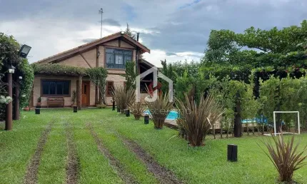 Chácara / sítio com 3 quartos para alugar na Estrada José Machado de Andrade, Mandú, Pindamonhangaba por R$ 6.000